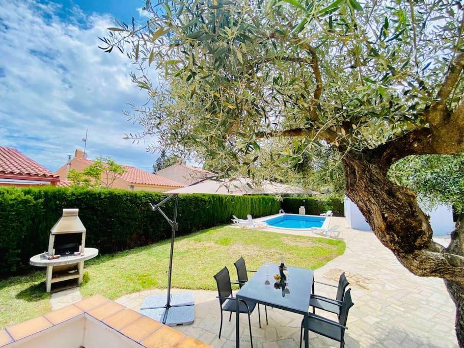 Villa Caramonte, En Costa Dorada Les Tres Cales Εξωτερικό φωτογραφία